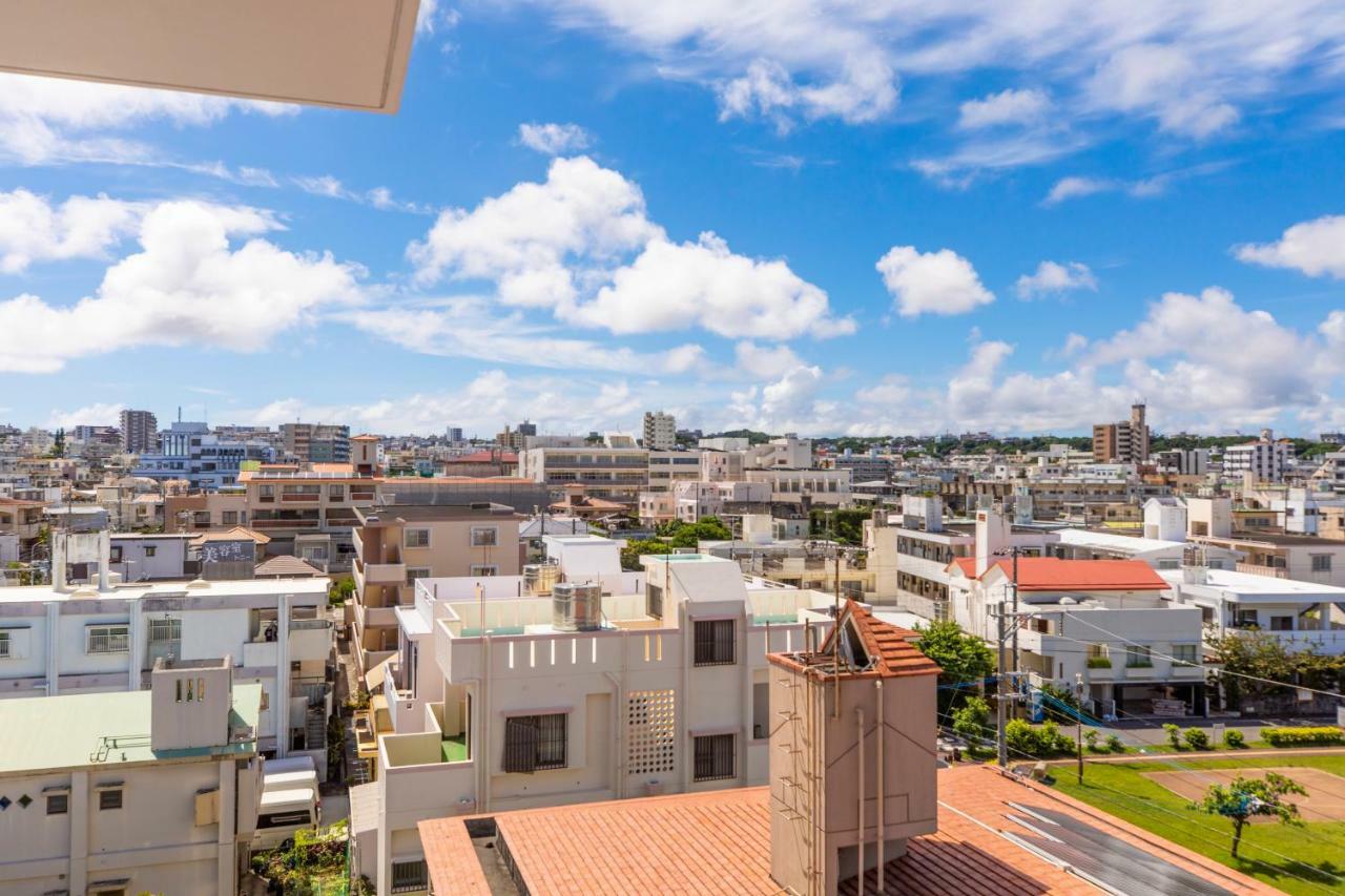 Mr Kinjo In Maehara Apartman Okinawa Kültér fotó